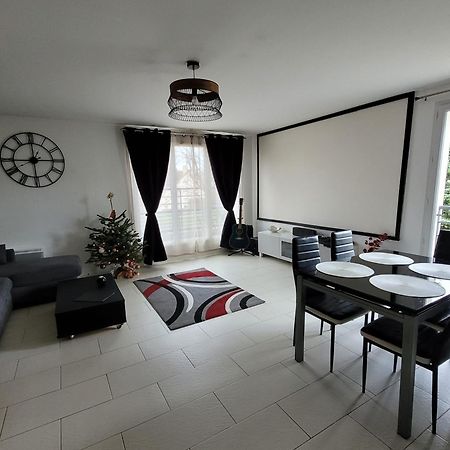 Duplex Proche Disney Avec Ecran Cinema Chessy  Ngoại thất bức ảnh