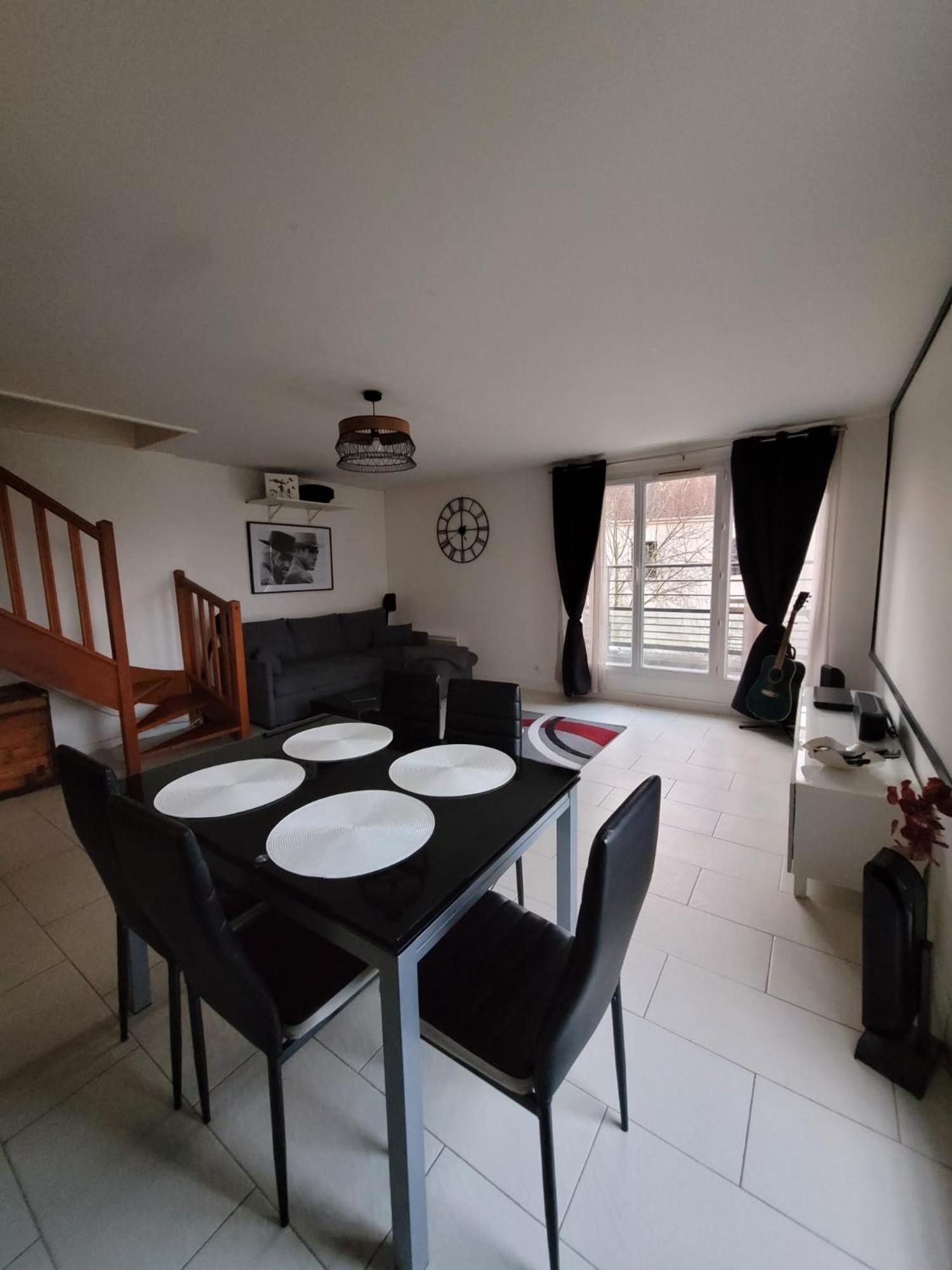 Duplex Proche Disney Avec Ecran Cinema Chessy  Ngoại thất bức ảnh